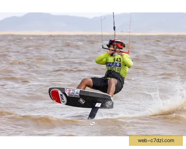 因现场天气因素 水翼风筝板决赛将延迟